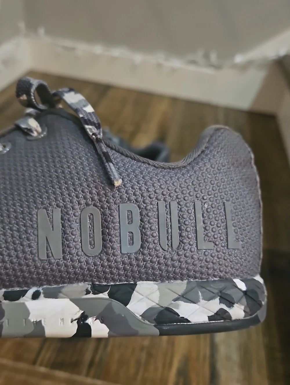 NOBULL Gray Athletic Trainer with Camo Sole (Unisex W-9 M-7.5)